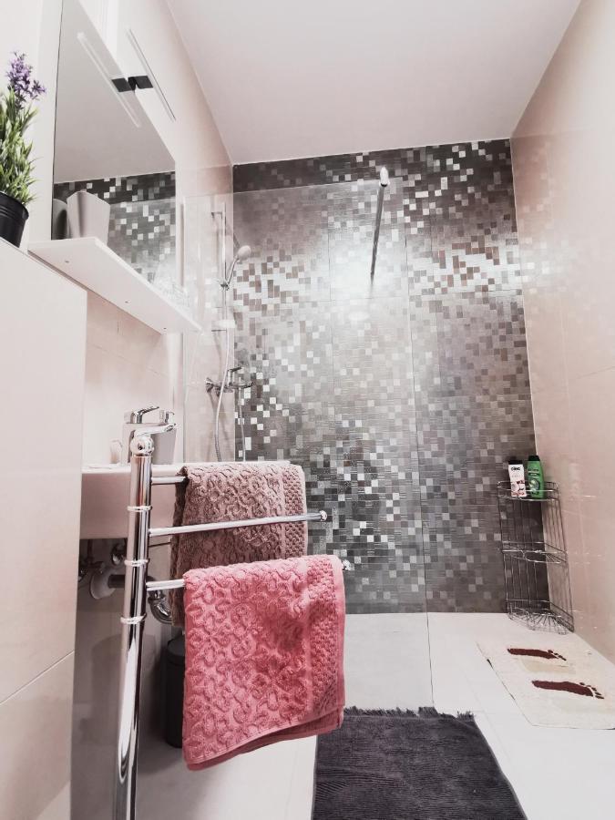 Apartman Angel Осиек Экстерьер фото