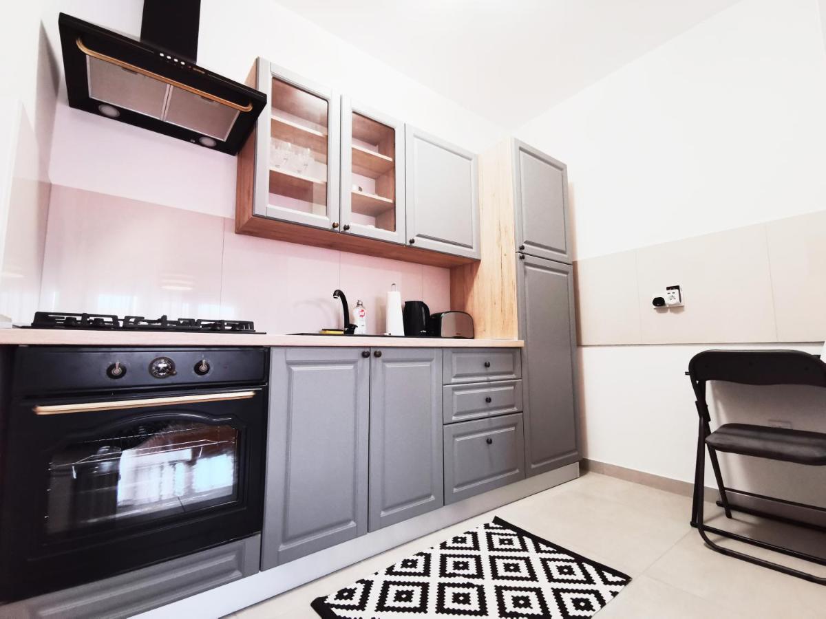 Apartman Angel Осиек Экстерьер фото